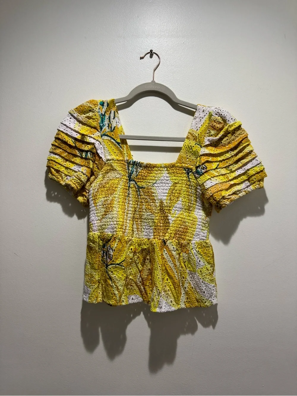 FARM Rio Azalea Yellow Floral Eyelet Smocked Peplum Top M